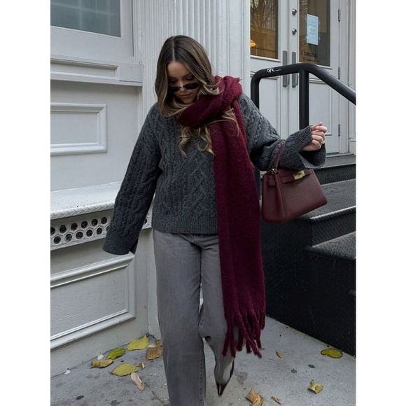 Burgundy Wide Shawl Scarf With Tassels Fuzzy Knit - Picture 10 of 11
